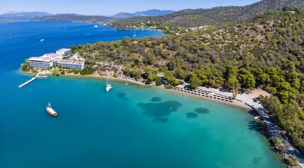 Poros