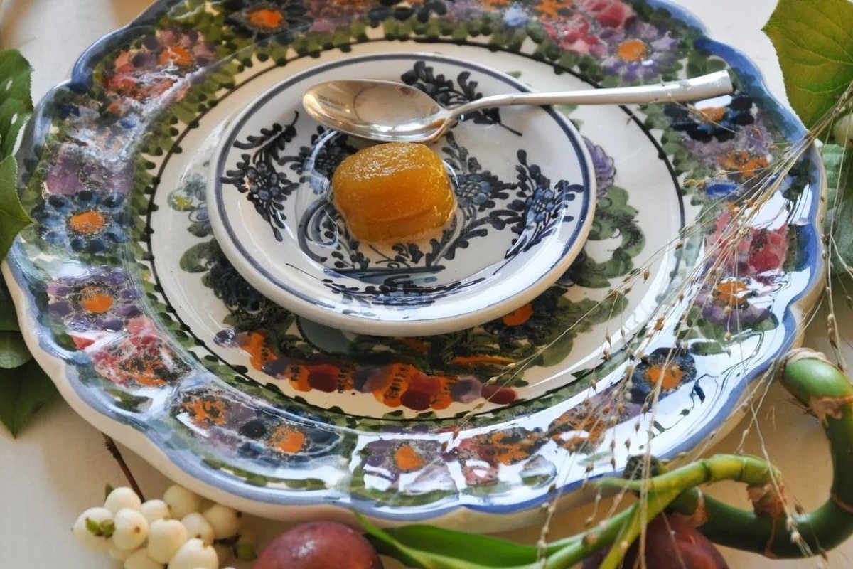 Tradicionalni luksuzni slatkiš od šljiva
