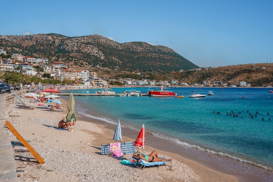 Himare