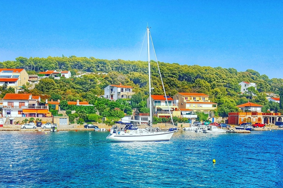 Tisno
